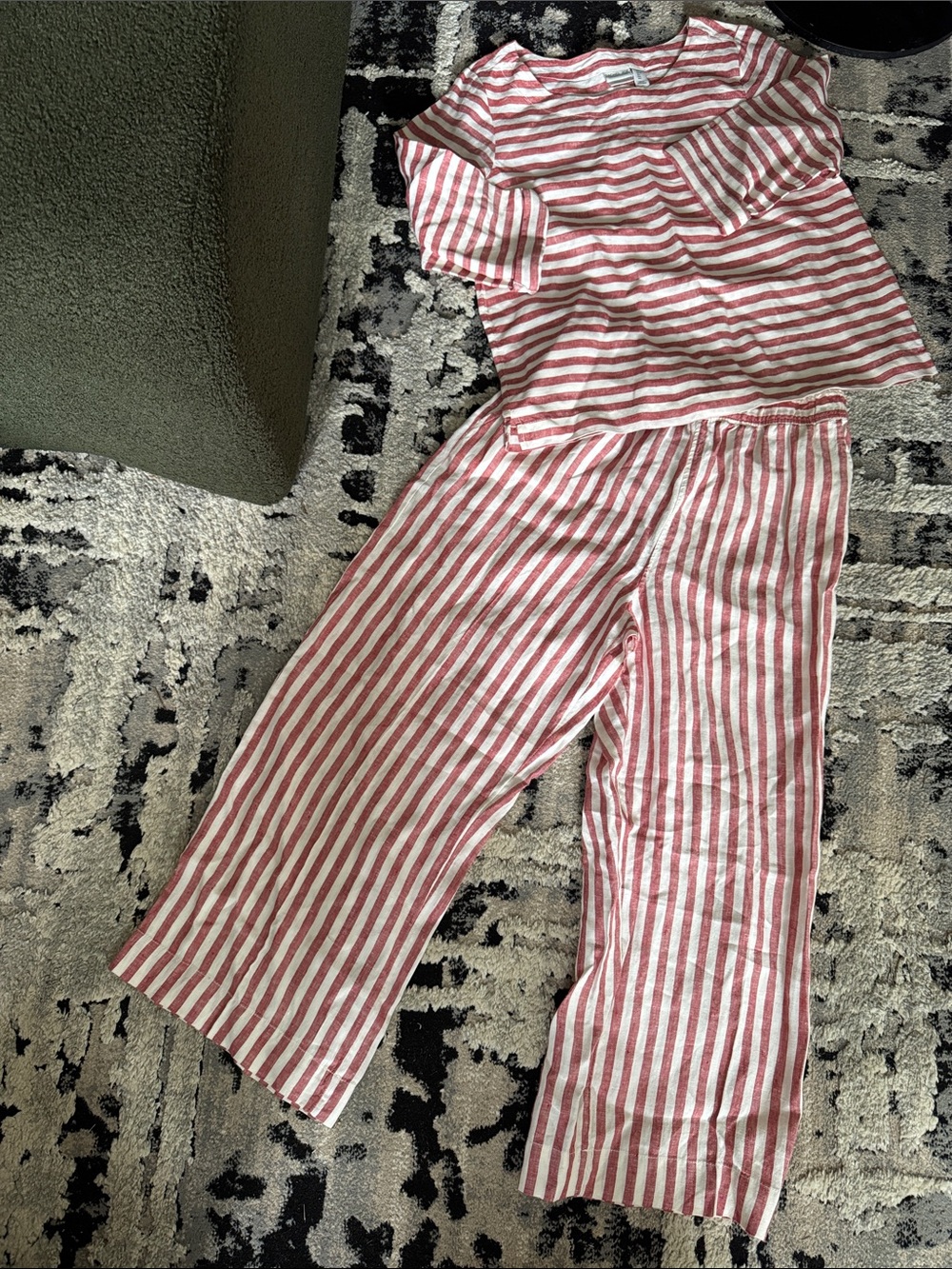 Linen 2 piece capri/pedal pusher set